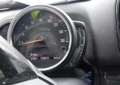 2018 Mini Countryman Cooper S z USA, uszkodzony, nr VIN WMZYT3C38J3E00313